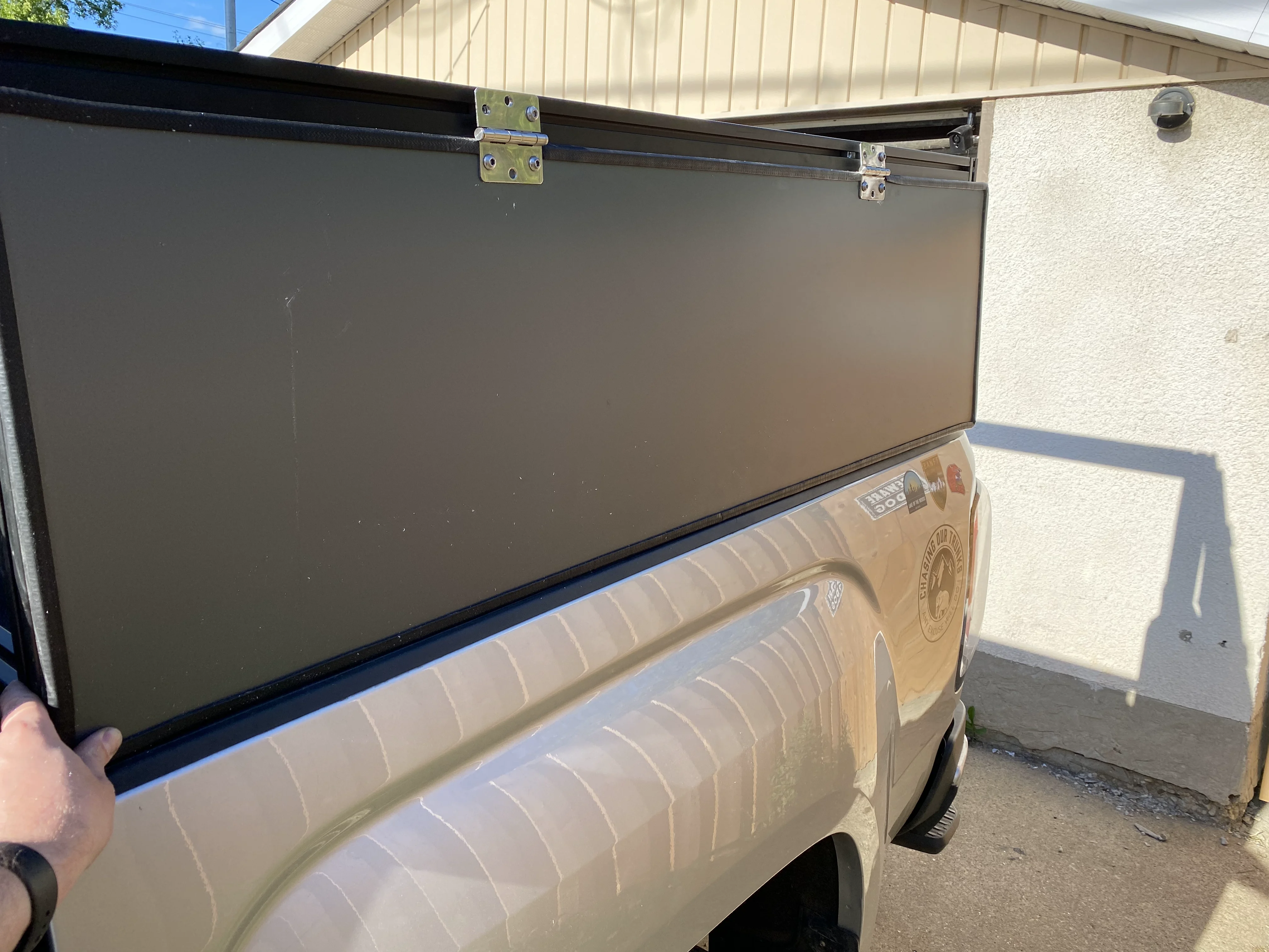 Double bulb weather seal on extrusion frame